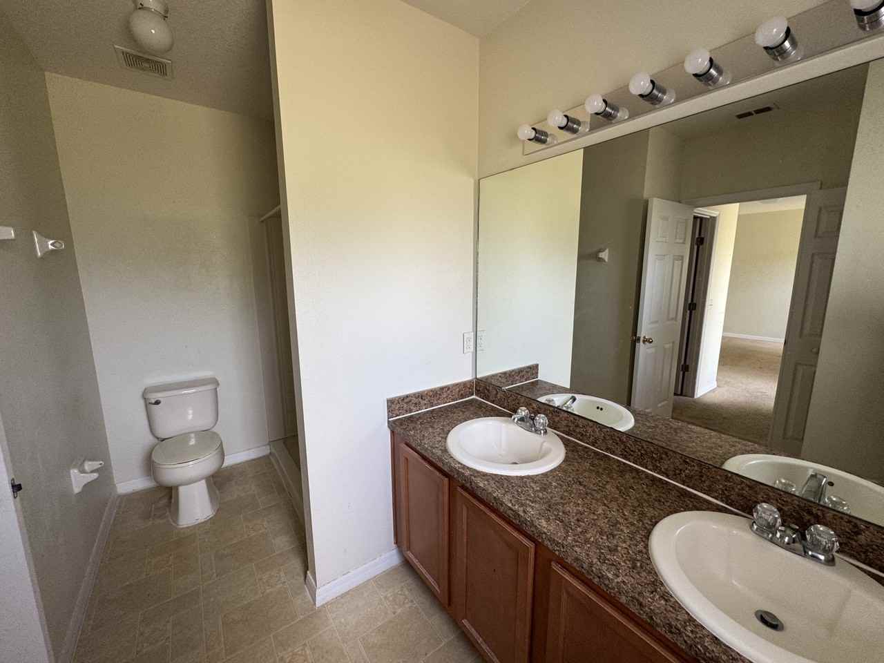 902 Fraser Dr #1 - Photo 3 of 11