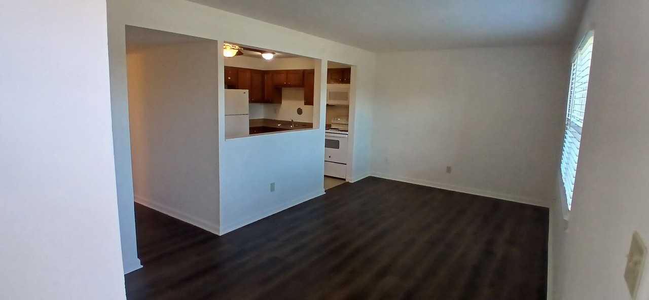 Butler Hill Apartments - Photo 3 of 20