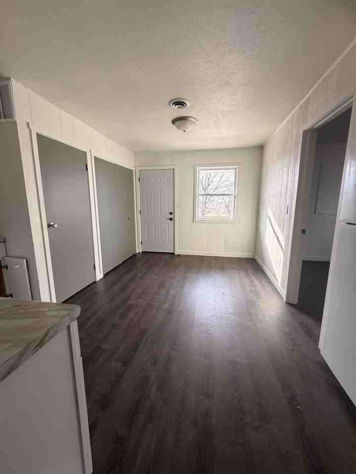 113 Tara Ct #C - Photo 4 of 15