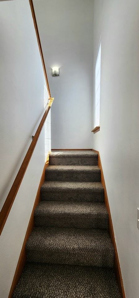 1326 S Skyline Dr - GRQ - WA - Photo 6 of 20