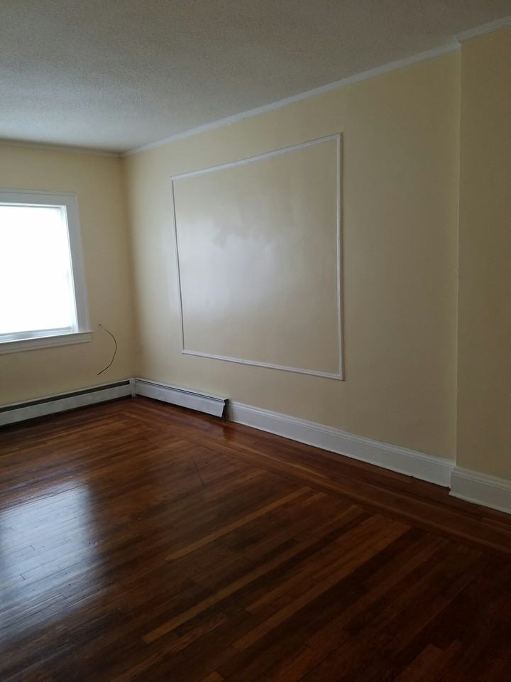 1609 Chapel St - Photo 5 of 8