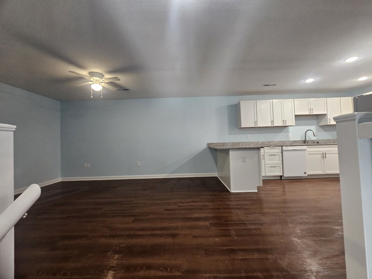 311 Broad Street - Photo 2 of 18