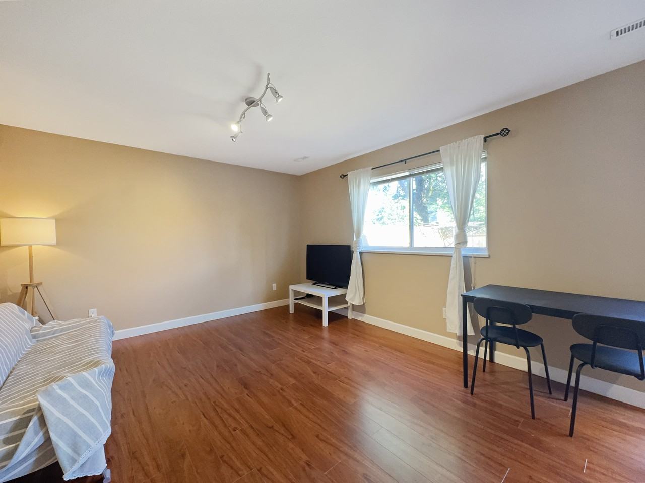 Sutherland Ave & Lincoln Dr - Photo 2 of 8