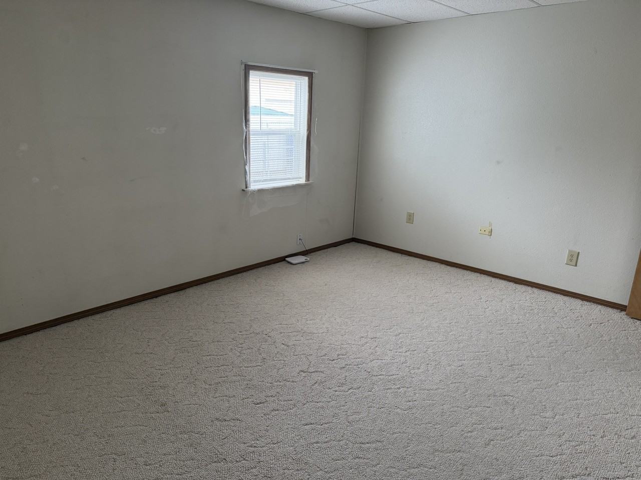 136 Main Street - Photo 3 of 8