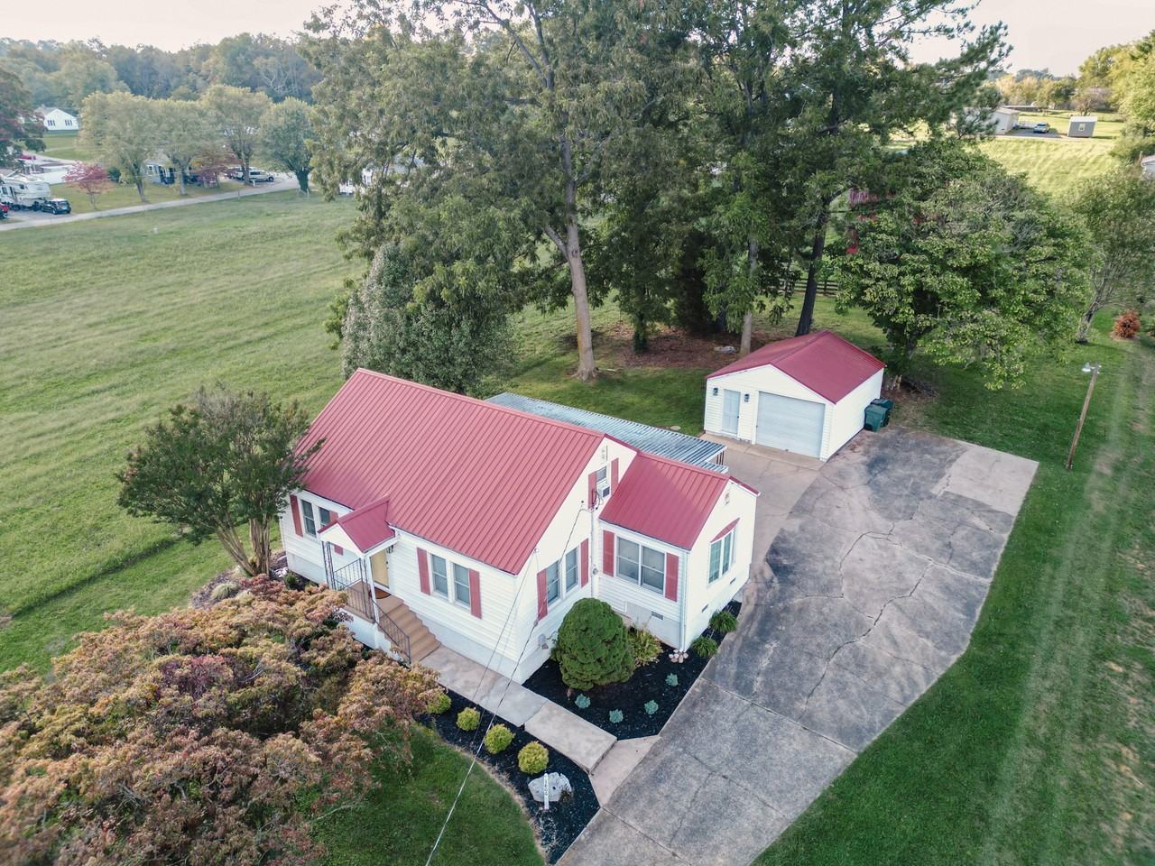 1806 W Main St #1 - Photo 4 of 18