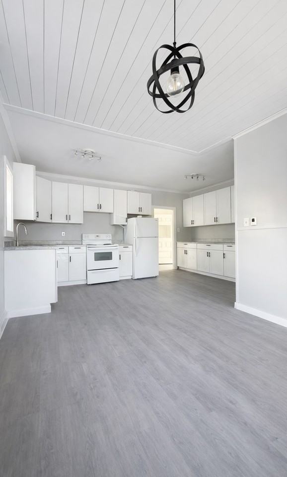 18 Union Street - Photo 2 of 10