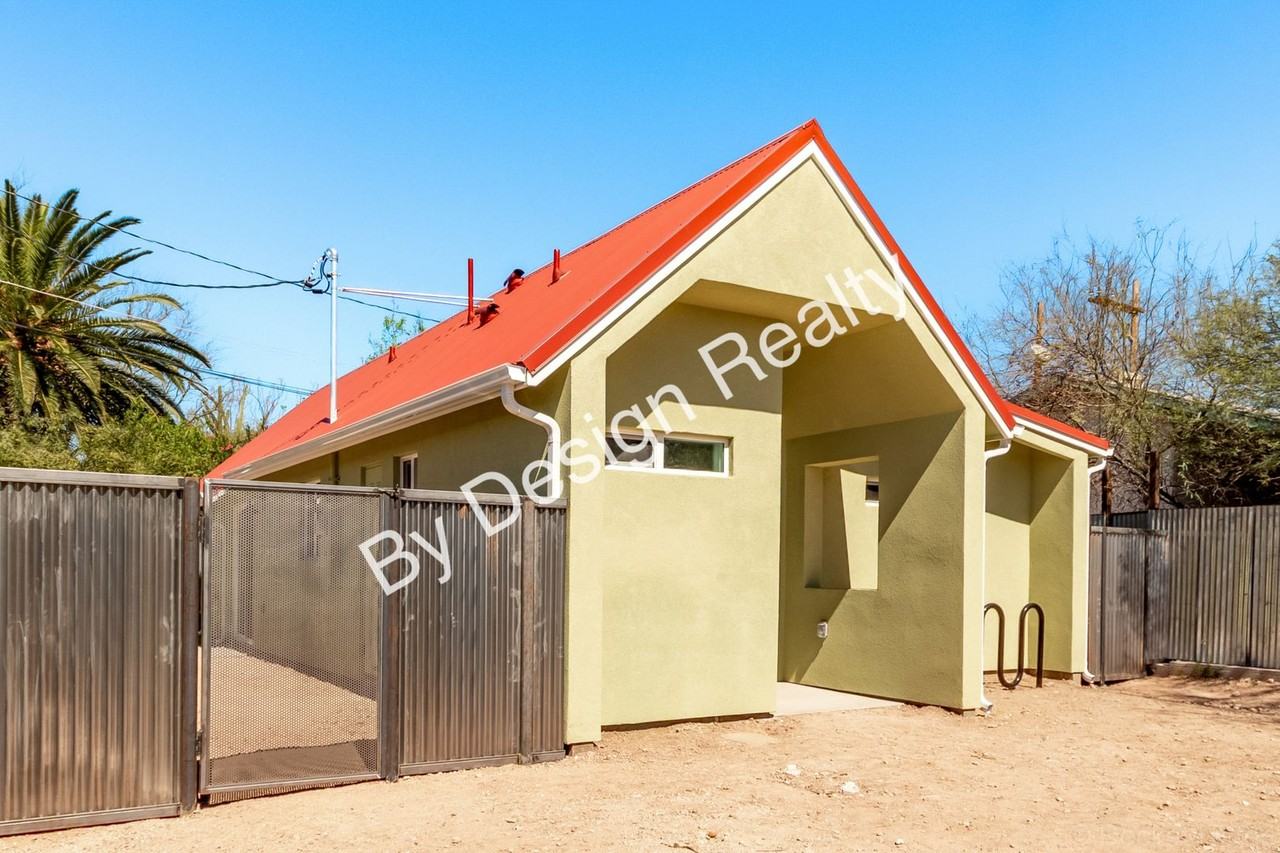 615 E Helen St #3 - Photo 3 of 22