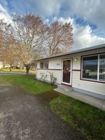 featured image of 1570 Waverly Dr Se