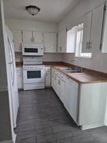 1100 Pineland Ave #1 - Photo 1 of 1