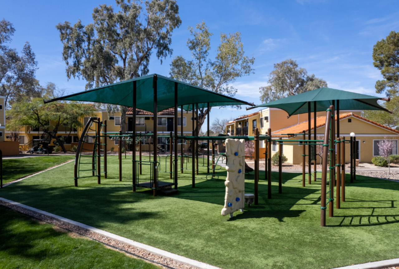 El Conquistador - Photo 2 of 50