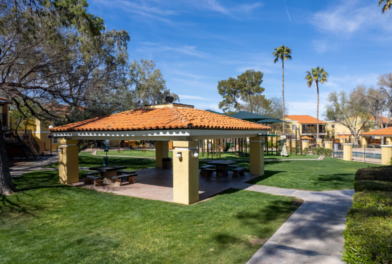 El Conquistador - Photo 3 of 50