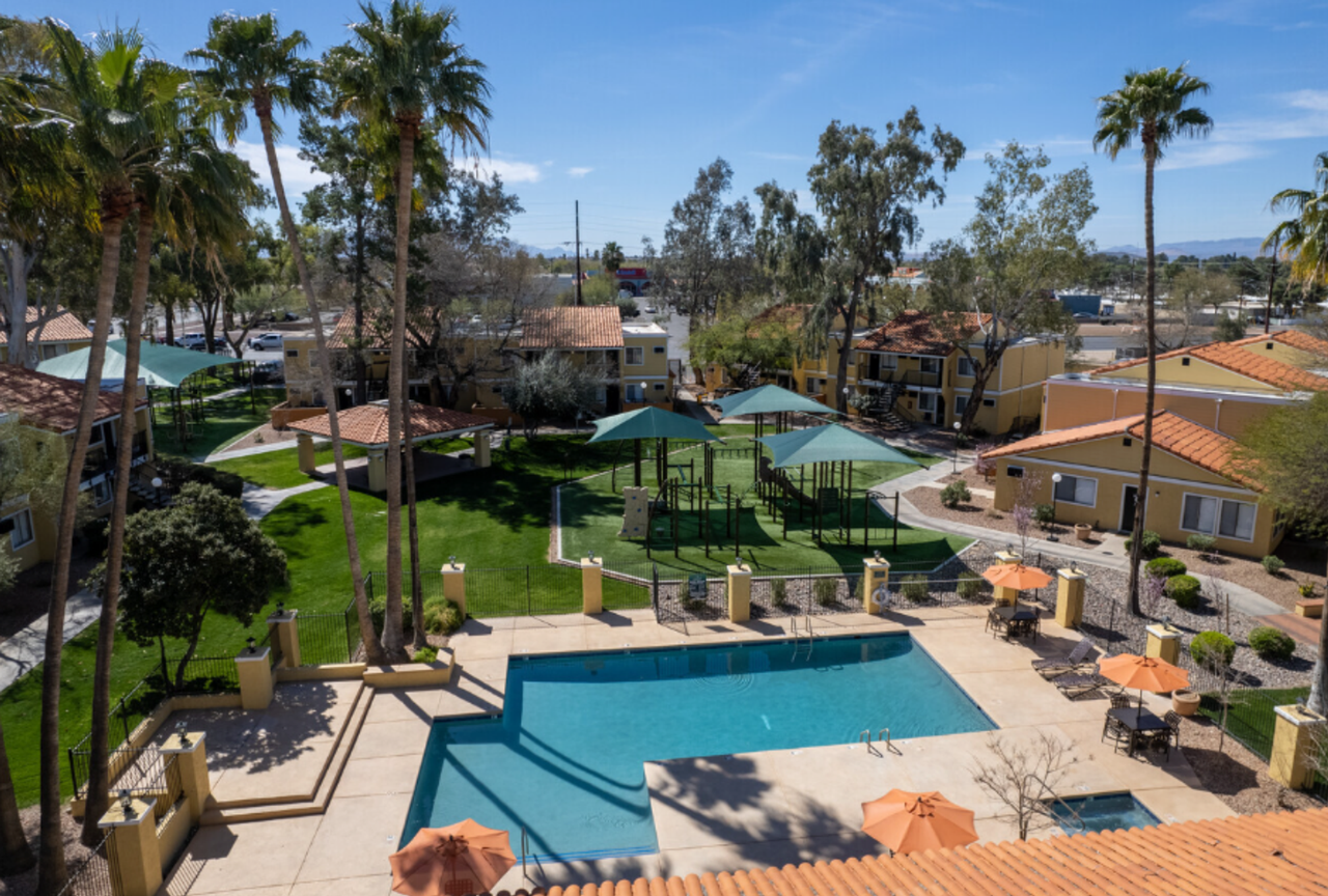 El Conquistador - Photo 5 of 50