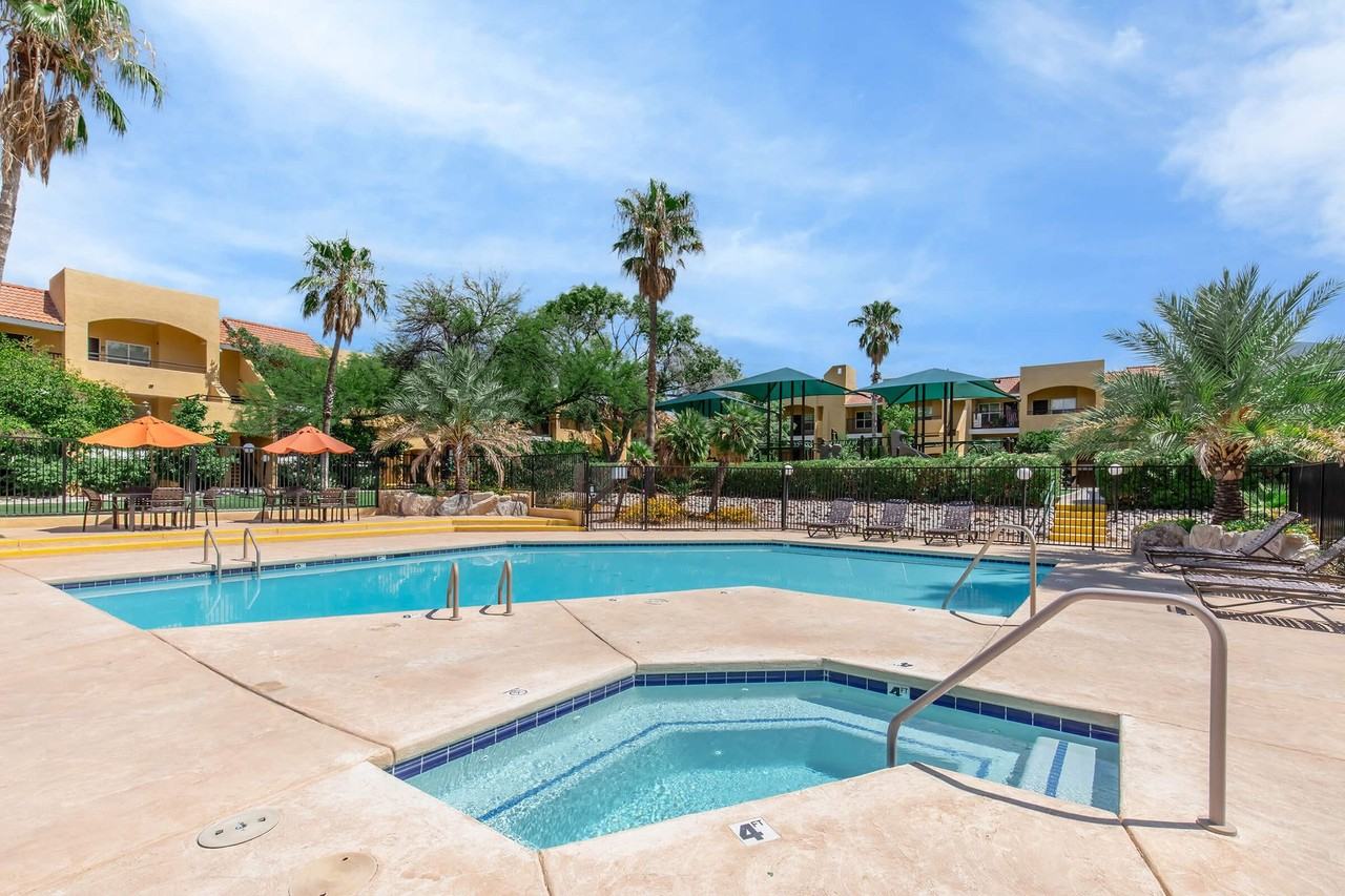 Huntington Park - Photo 3 of 50