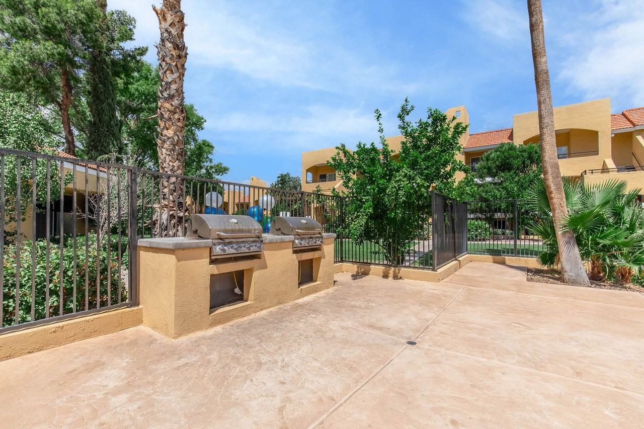 Huntington Park - Photo 6 of 50