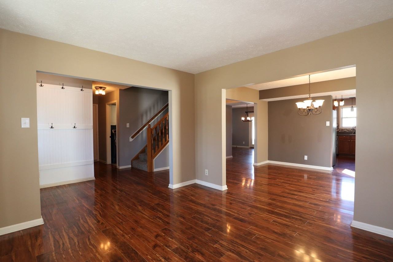 4308 Blackwood Ct - Photo 3 of 24
