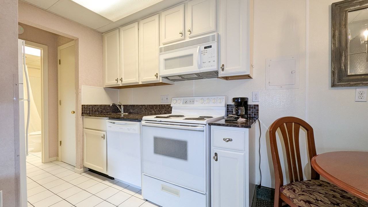 Stoneridge Apartments - Photo 4 of 10