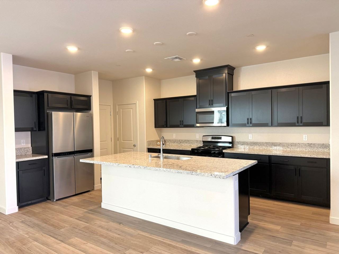 617 Barrett Lake Rd - Photo 4 of 21