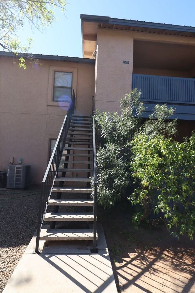 8080 E Speedway Blvd #506 - Photo 7 of 24