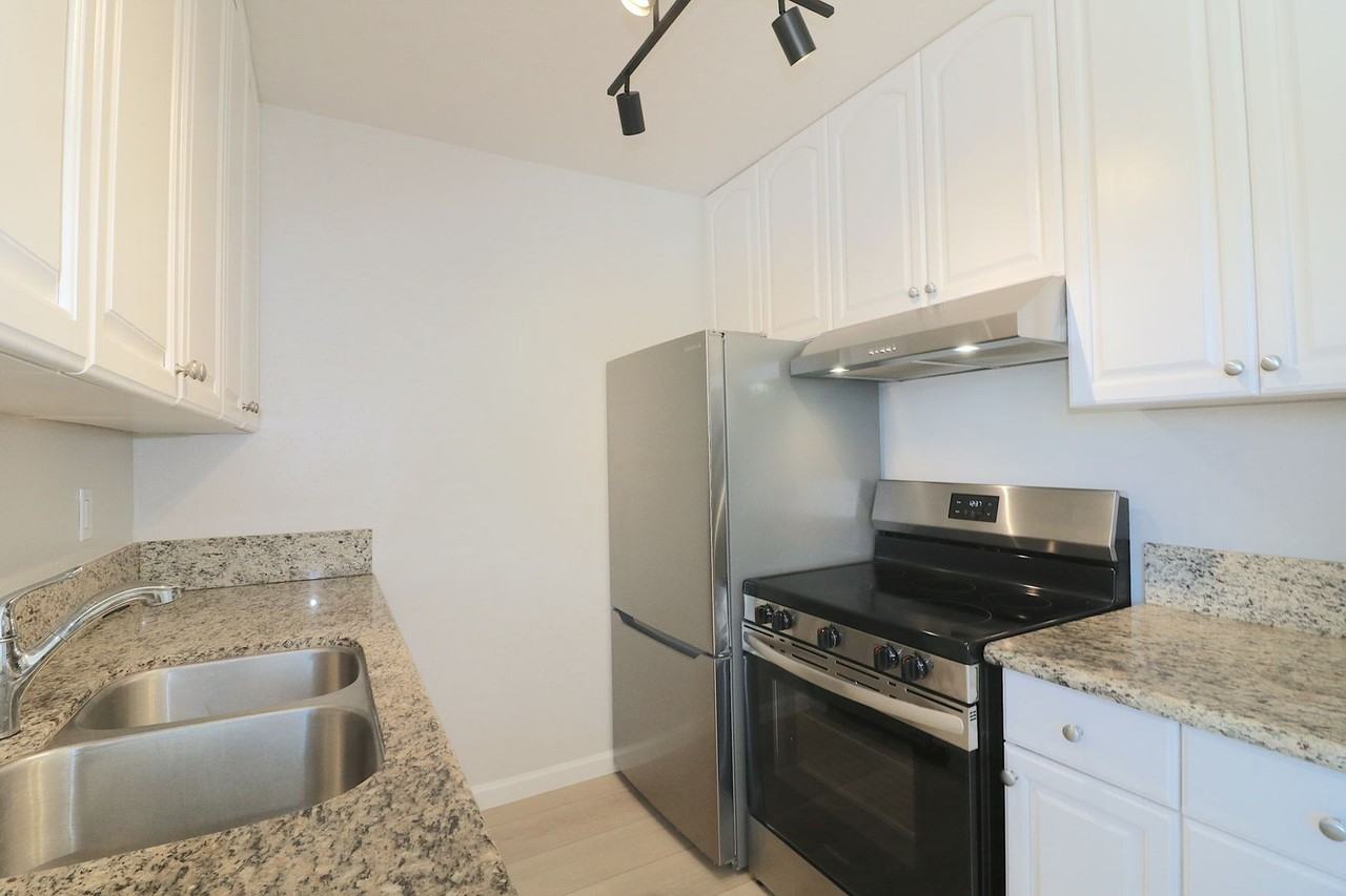 Clairemont Mesa Boulevard - Photo 3 of 37