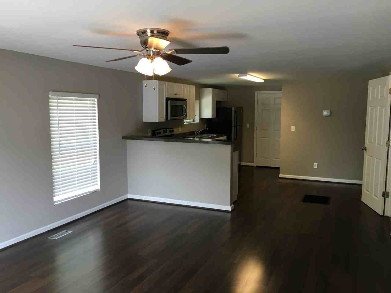 1735 Bethel St - Photo 4 of 7