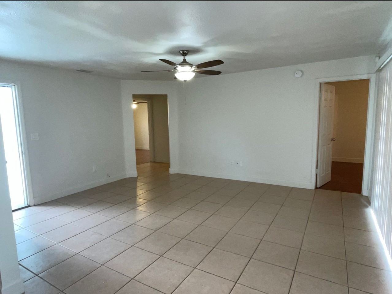 2126 W Grace St - Photo 2 of 12