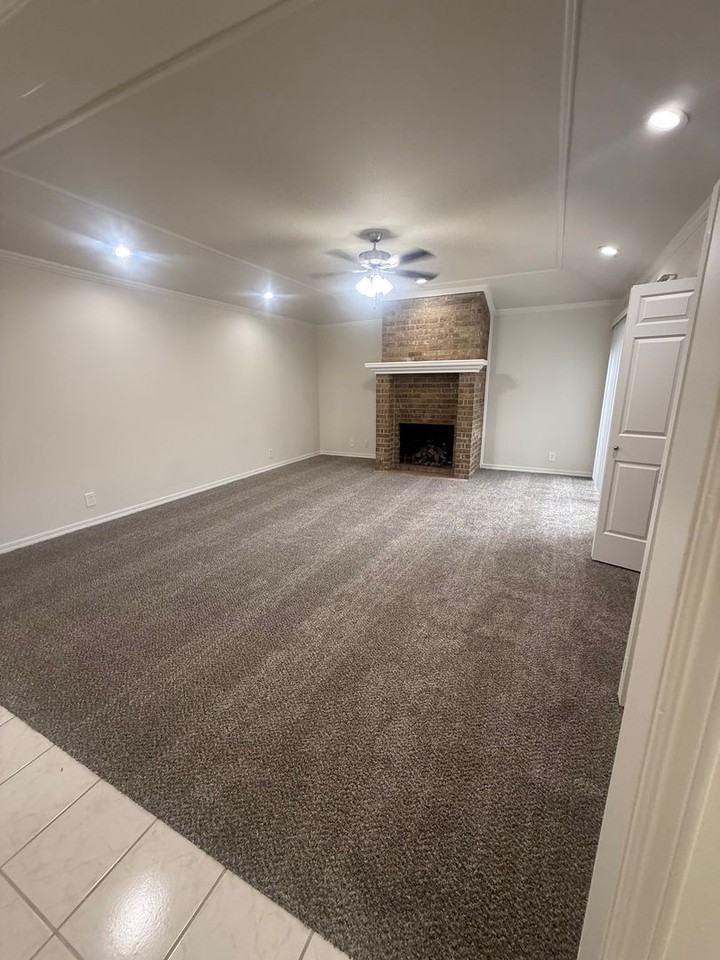 206 Cambridge Rd - Photo 3 of 45