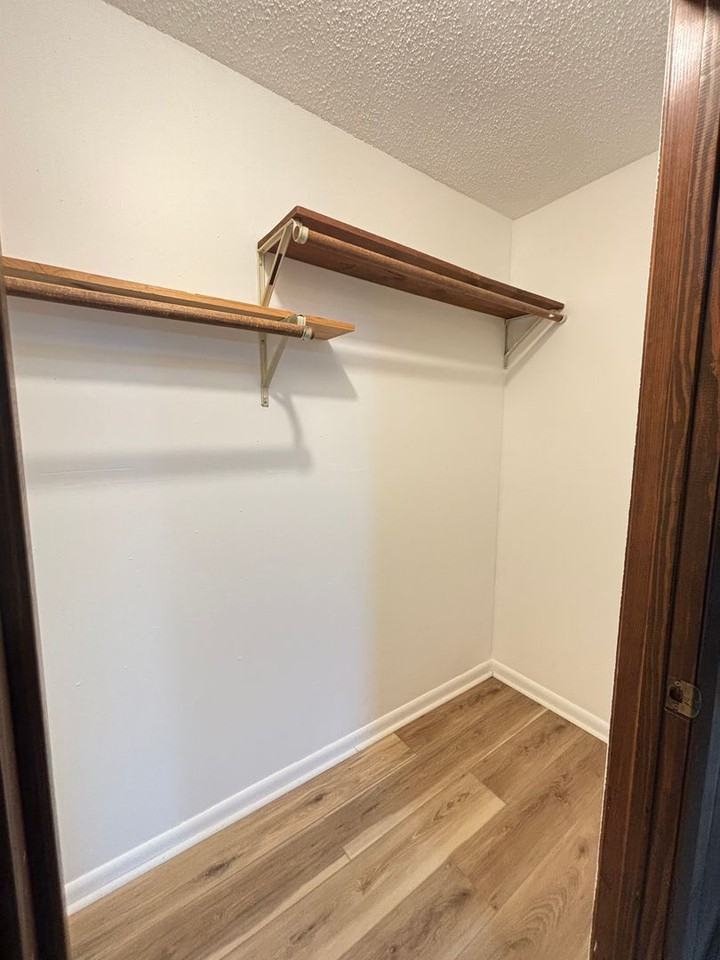 505 W Conway St - Photo 4 of 9