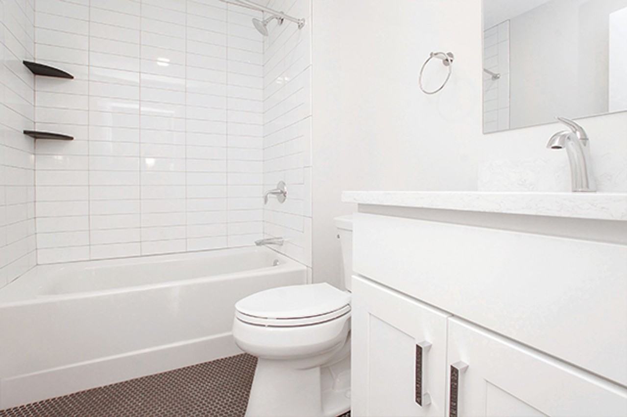 120 Washington St - Photo 4 of 6