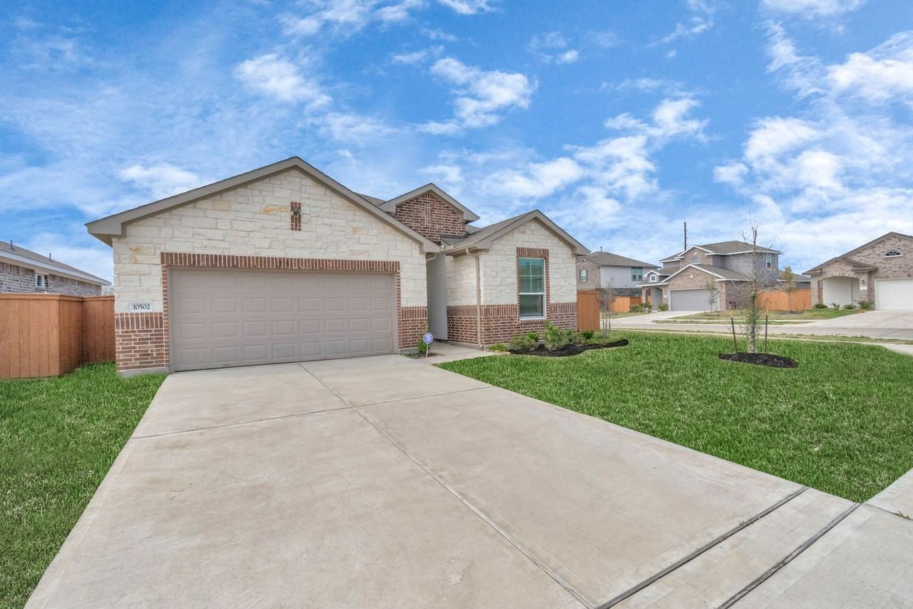 10603 Cascade Creek Dr - Photo 4 of 44