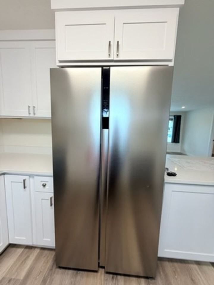 4928 13th Ave Ne - Photo 7 of 28