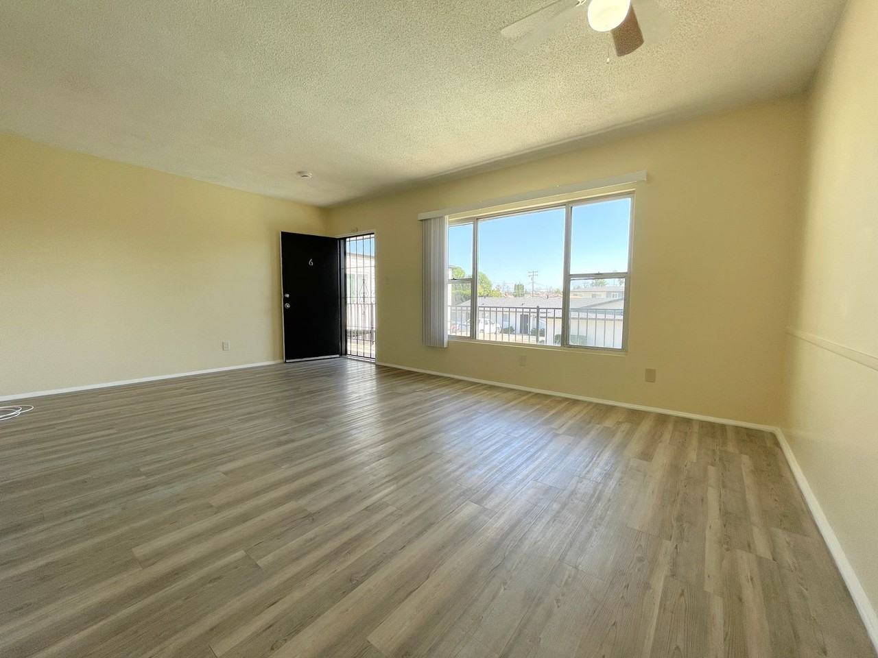 1248 W Stoneridge Ct - Photo 6 of 13