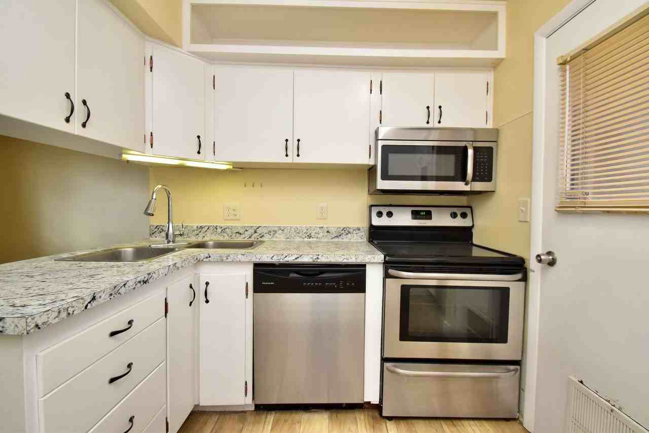 7211 S Ramanee Dr - Photo 6 of 14