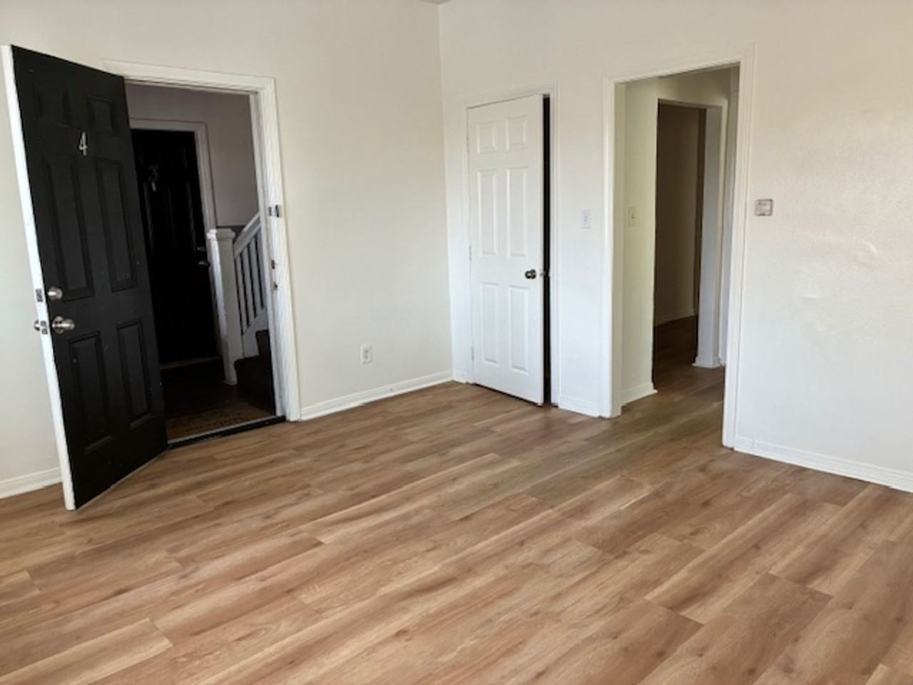 1455 Chestnut Ave #4 - Photo 2 of 9