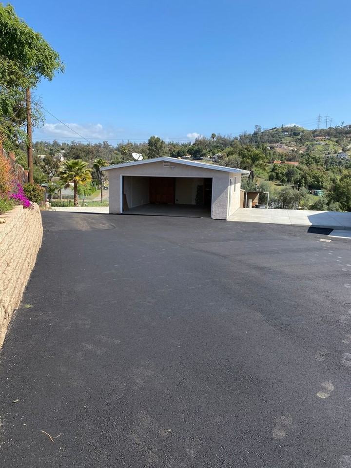 11830 Lakeside Ave - Photo 2 of 19