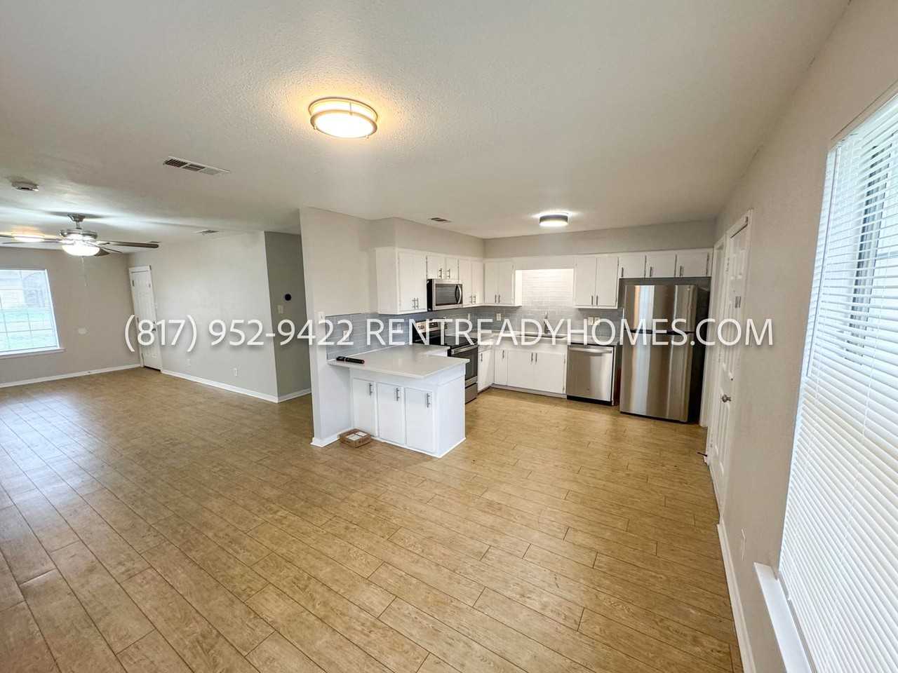 349 Bass Rd - Photo 7 of 18