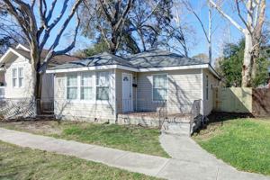 featured image of 1326 E 33rd St