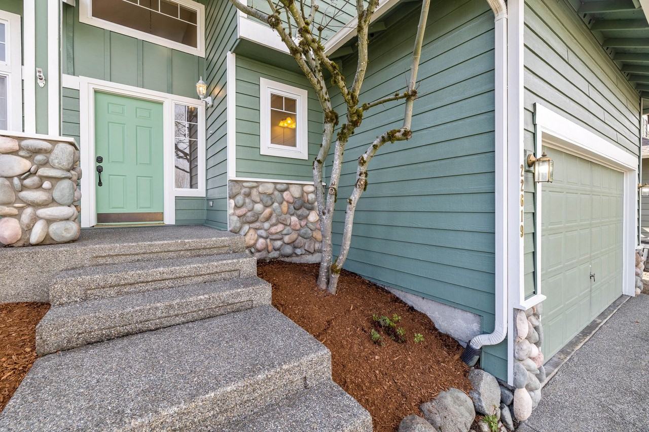 22619 Se 279th St - Photo 4 of 32