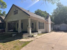 featured image of 1436 S Waco Ave