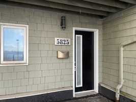 featured image of 5825 Gainsborough Pl