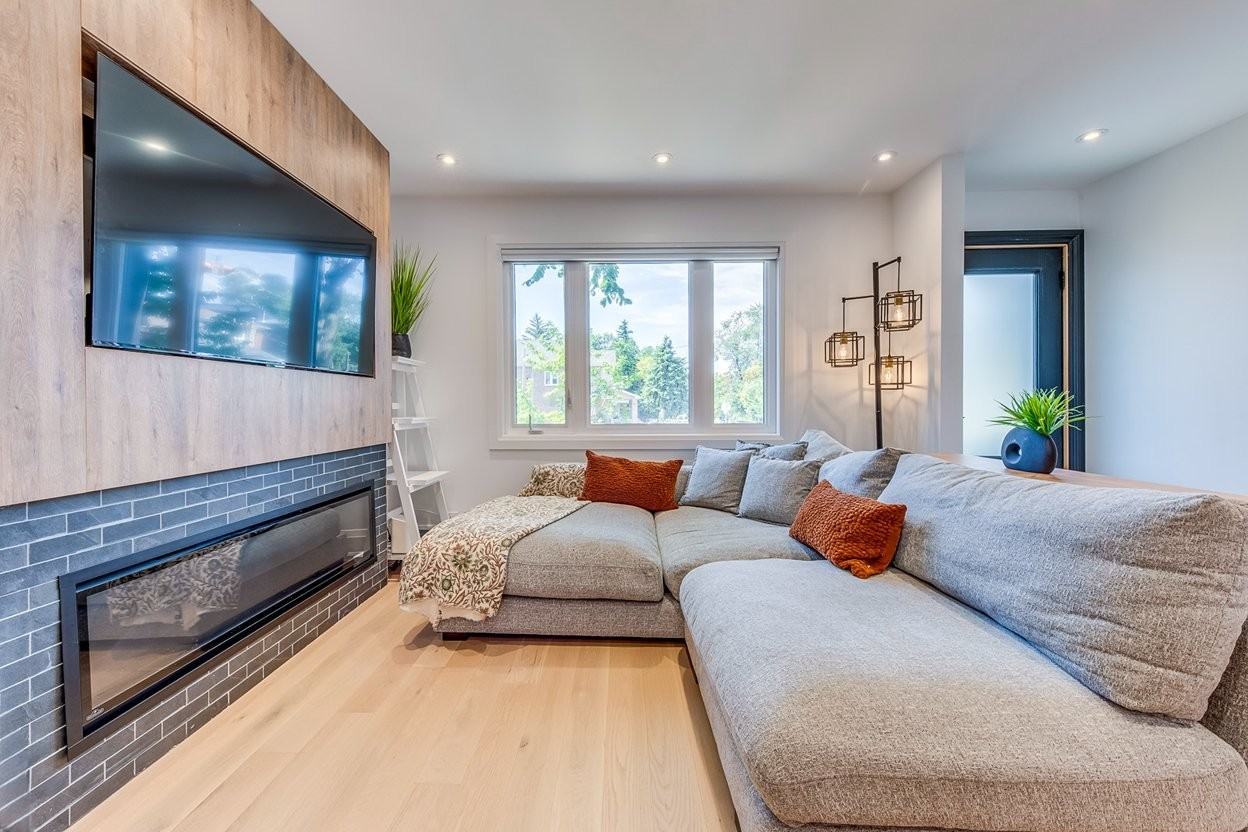 359 Harvie Ave - Photo 2 of 12