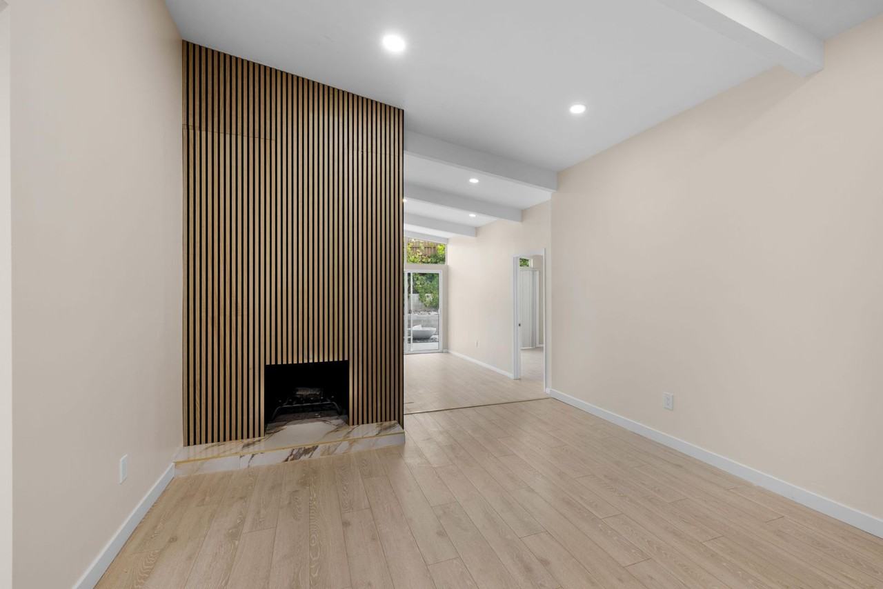 5410 Baja Dr - Photo 7 of 18