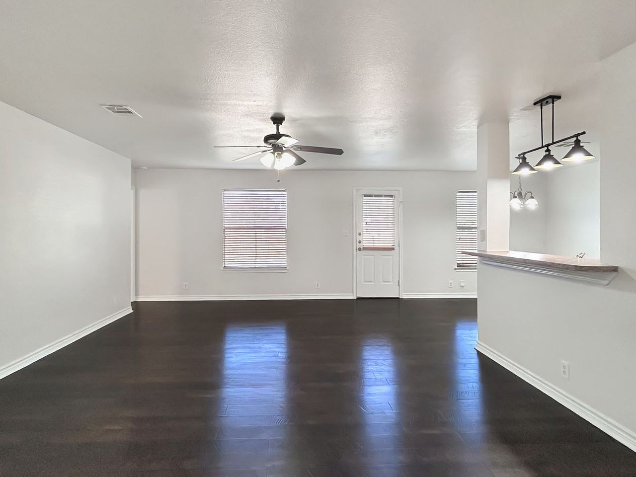 8531 Rita Blanca St - Photo 6 of 31