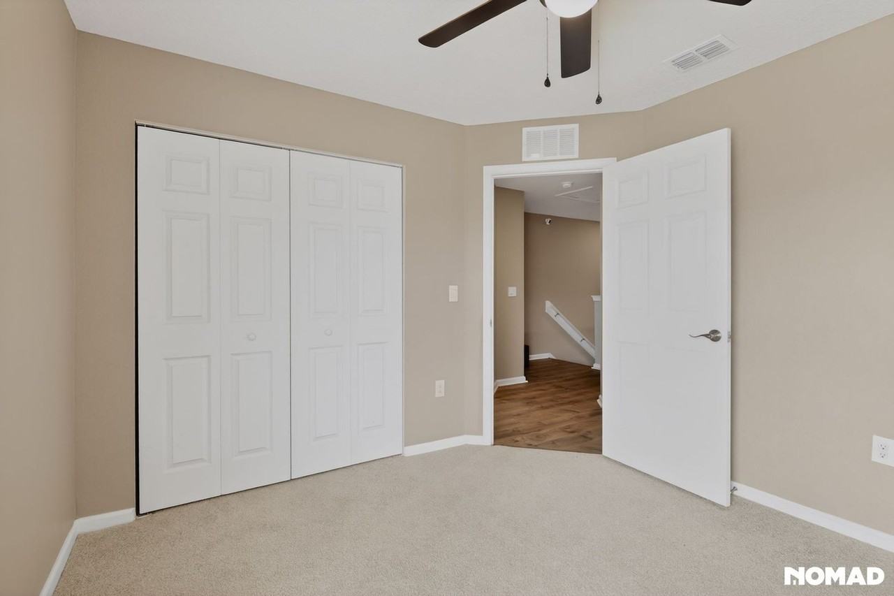 519 Coastline Way - Photo 7 of 21