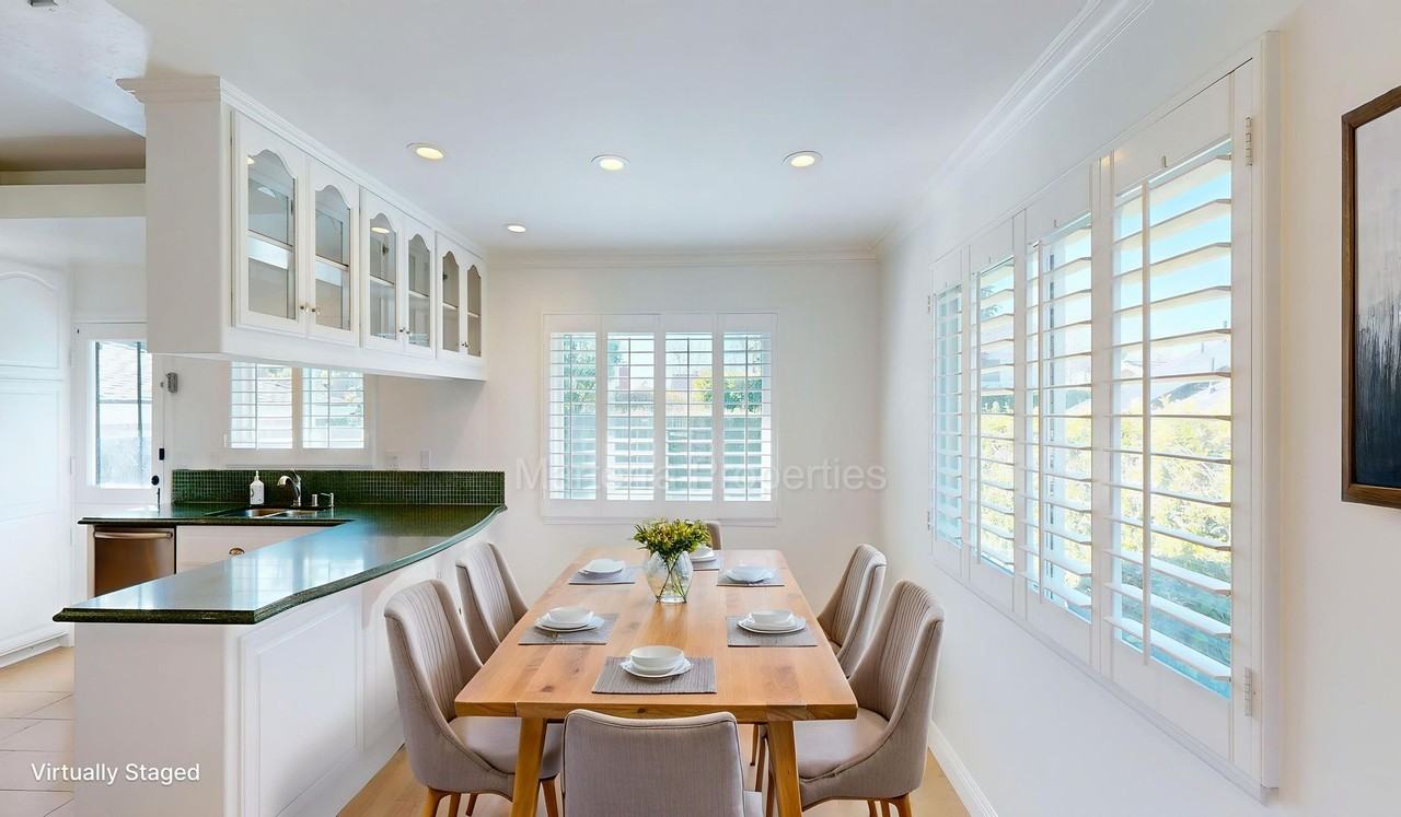 1977 Flamingo Dr - Photo 7 of 42