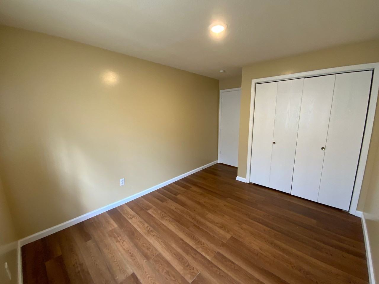 503 Columbia Dr #K - Photo 5 of 27