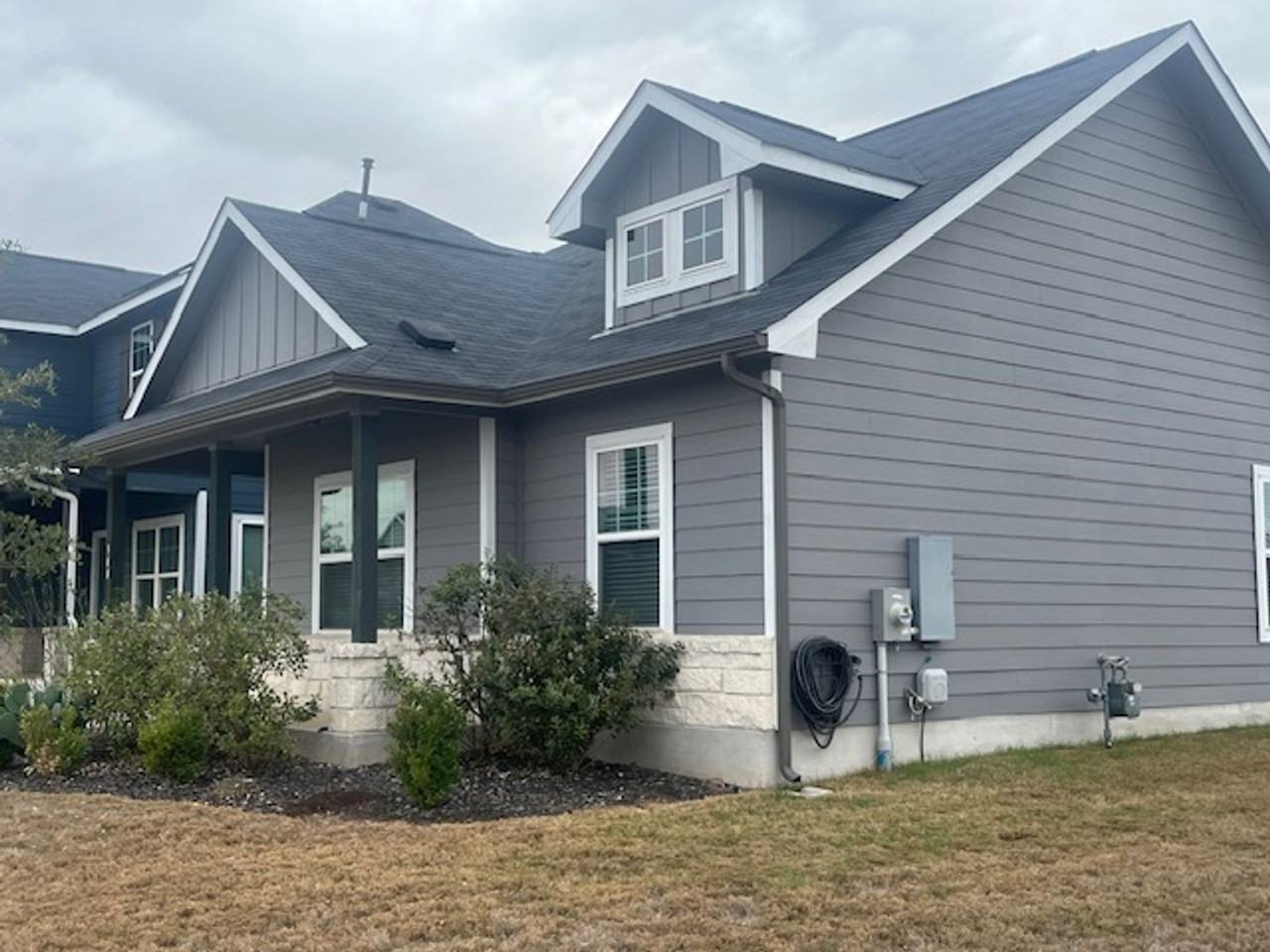 300 Kenai Dr - Photo 2 of 14