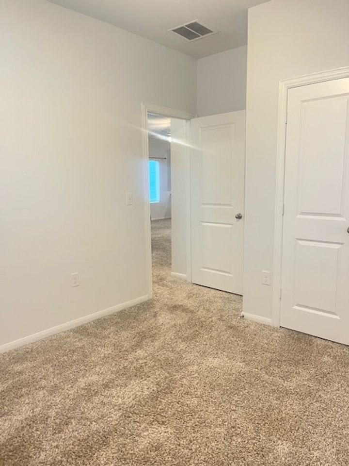 300 Kenai Dr - Photo 7 of 14