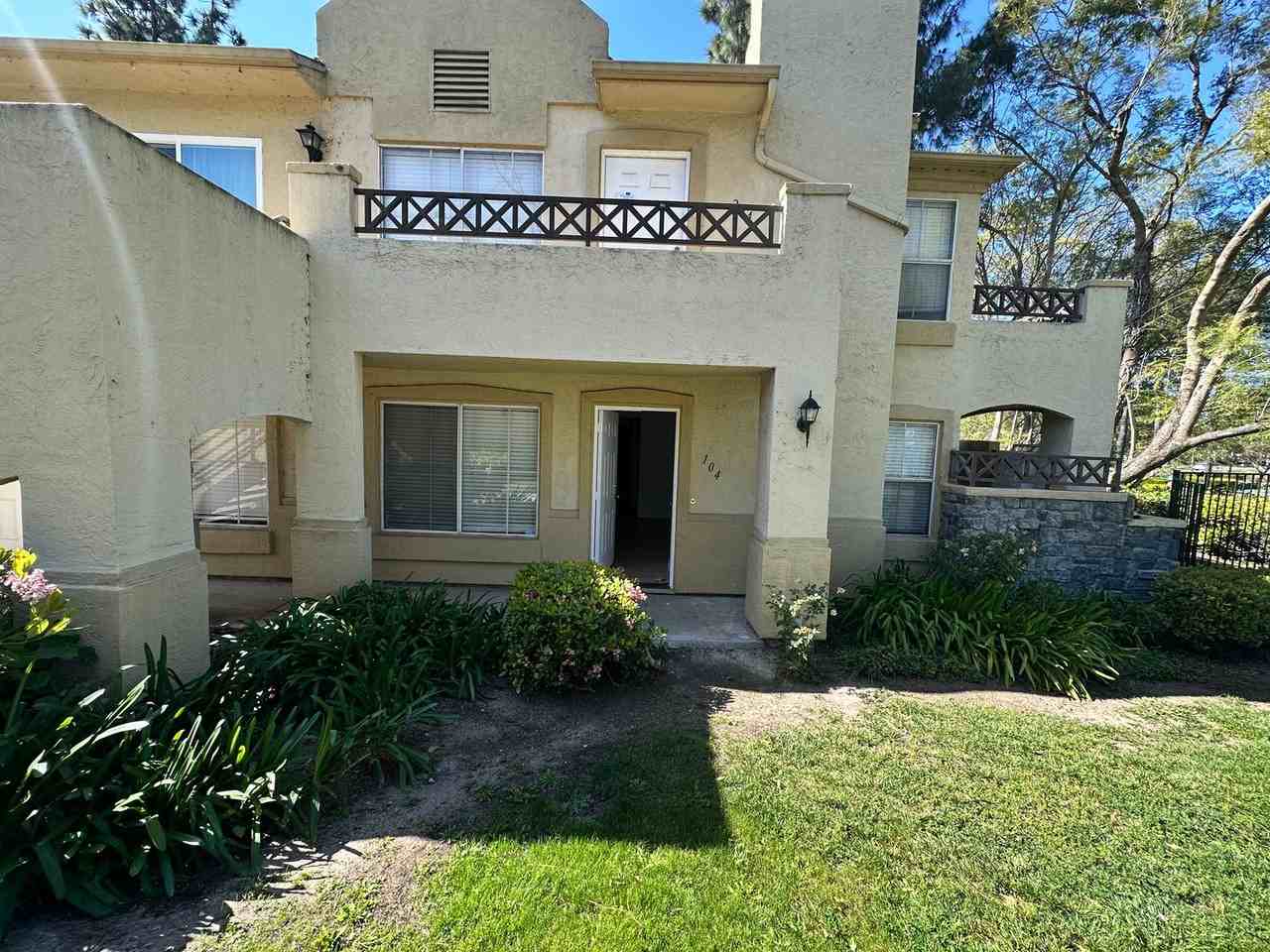 719 Brookstone Rd #104 - Photo 3 of 18