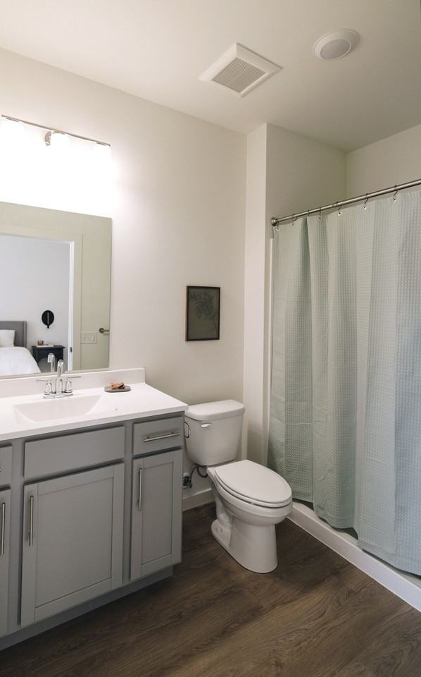 15 North Apartments - Photo 5 of 13