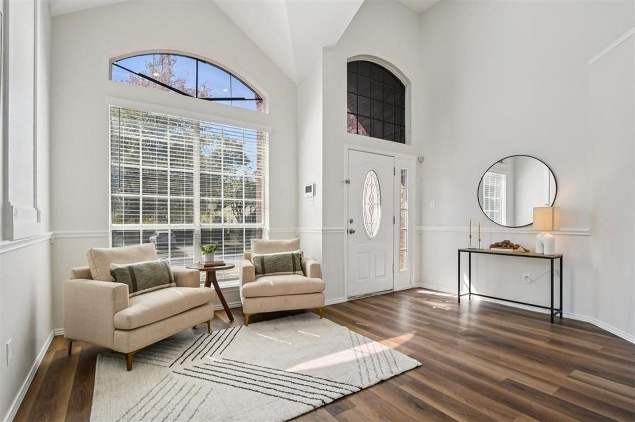 1110 Blue Fox Dr - Photo 2 of 30